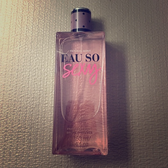 Brand New! VS "Eau So Sexy" Fragrance Mist