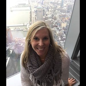 Meet your Posher, Nancy