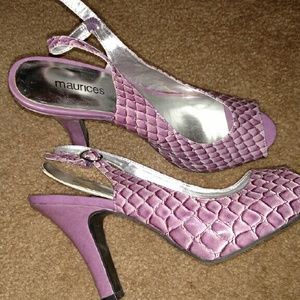 Lilac heels