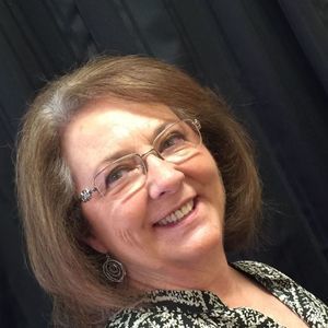Meet your Posher, Linda