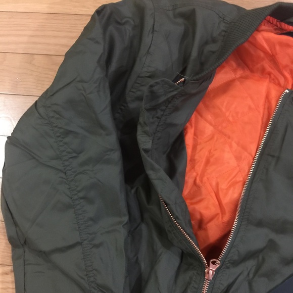 BOGO Olive Green Bomber Jacket - Picture 3 of 4