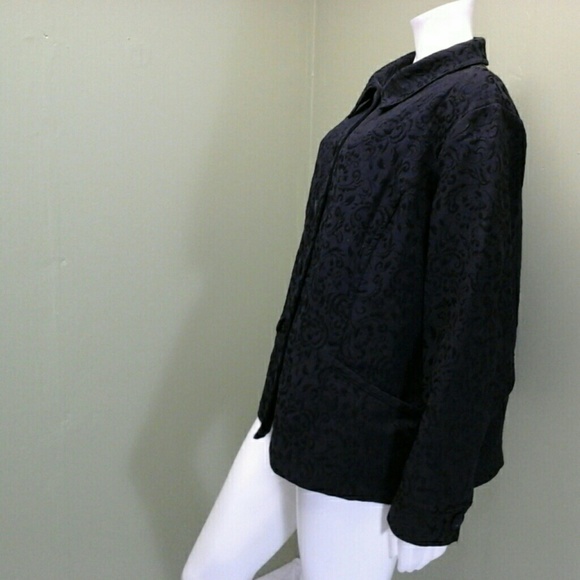 Jacket - Picture 2 of 4