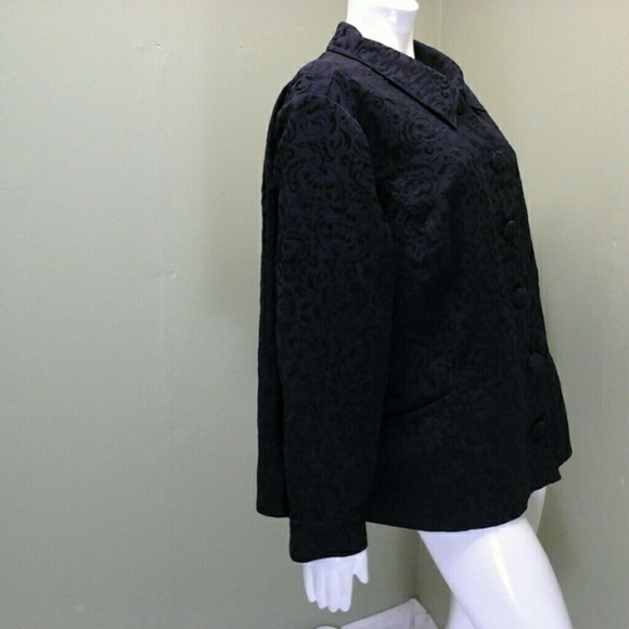 Jacket - Picture 4 of 4