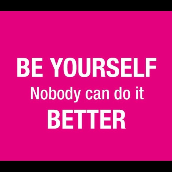 Meet your Posher, Beth - Picture 1 of 1