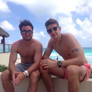 Meet your Posher, Owain