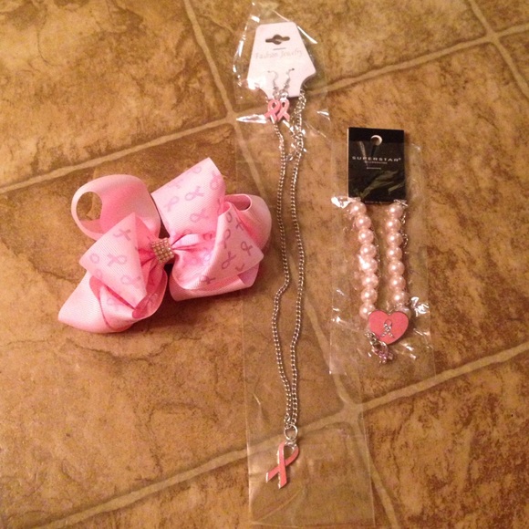 🛍NWT breastcancer awareness jewelry/accessory🛍