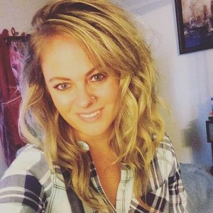 Meet your Posher, Allyson