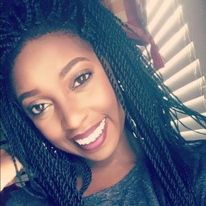 Meet your Posher, Victoria