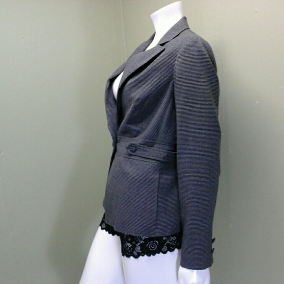 Jacket - Picture 2 of 4