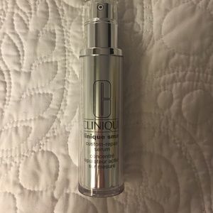 NEW Clinique smart 1.7oz