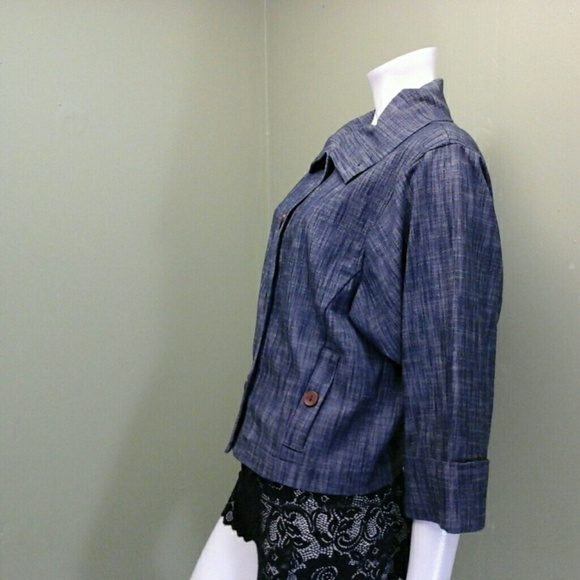 Jacket - Picture 2 of 4