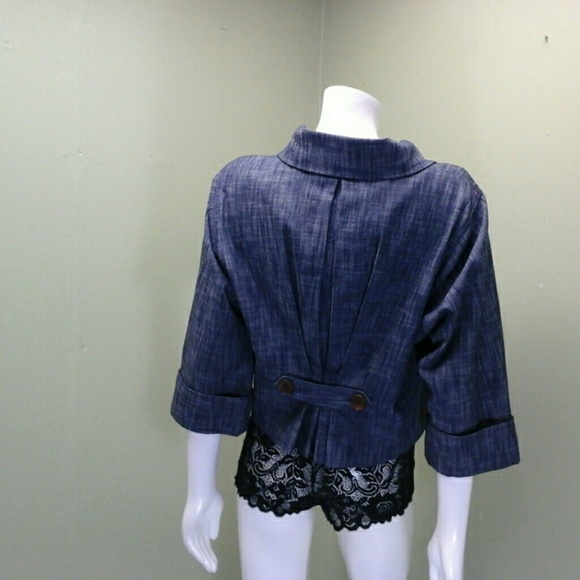 Jacket - Picture 3 of 4
