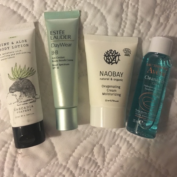 Makeup bundle - Picture 1 of 1