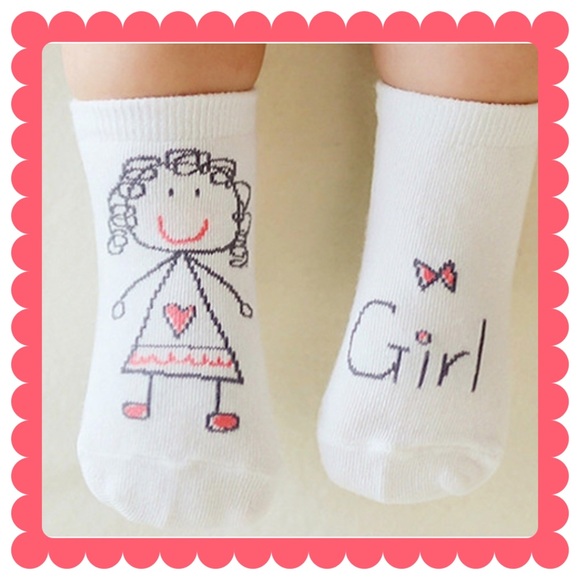 2/$10 🎉HOST PICK 5/17🎉 Girl Socks 🧦 - Picture 1 of 3