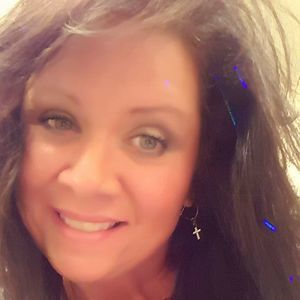 Meet your Posher, Vickie