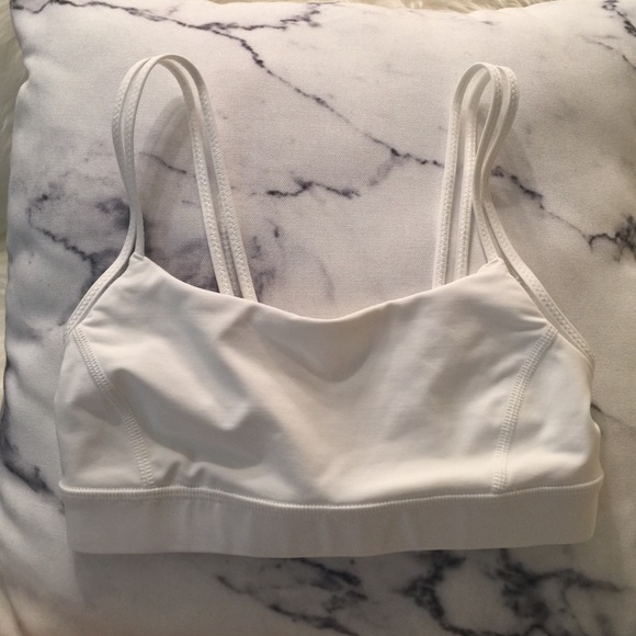 New Lululemon White Size 2 Sports Bra