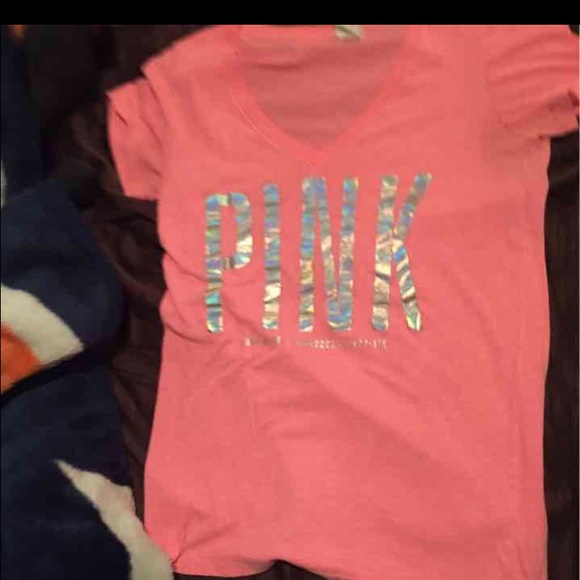 PINK shirt - Picture 1 of 2