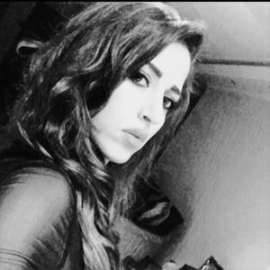 Meet your Posher, Nour