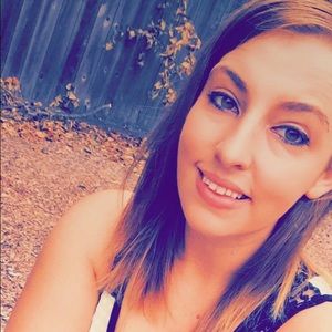 Meet your Posher, Stacy