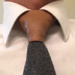 Build & Tie - Gray Wool Tie w/ Tan Center Piece