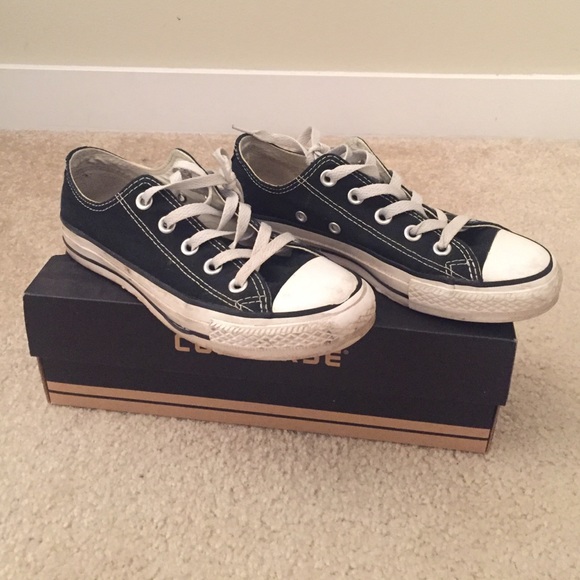 Black converse