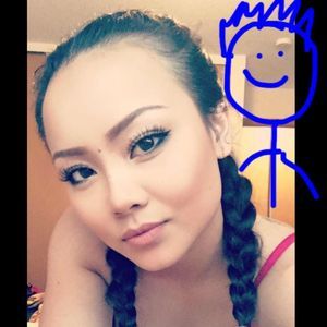 Meet your Posher, Kayoua