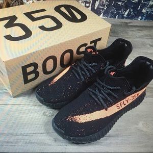 Yeezy 350 black