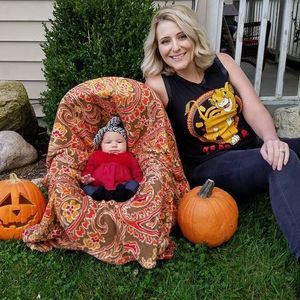 Meet your Posher, Danielle