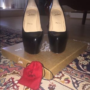 Louboutin daffodil red bottom