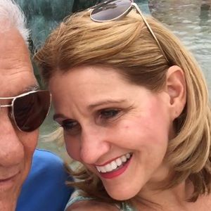 Meet your Posher, Denyse