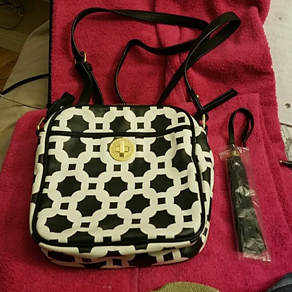 Isaac Mizrahi leather shoulder bag