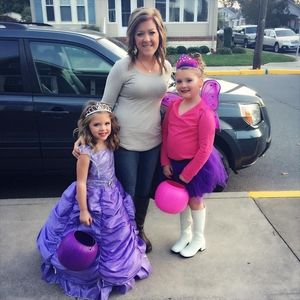 Meet your Posher, Ashley