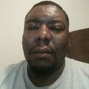 Meet your Posher, Carlos