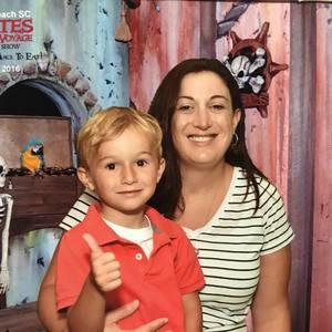 Meet your Posher, Danielle