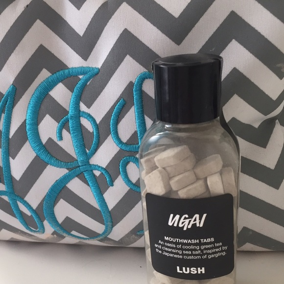 Lush Oxford EXCLUSIVE Ugai Mouthwash Tabs