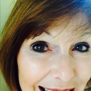 Meet your Posher, Cathey