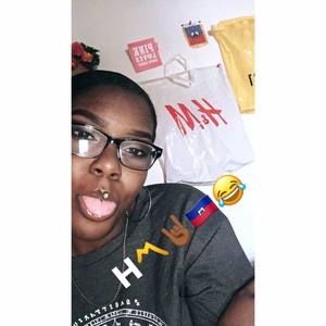 Meet your Posher, Khadijah