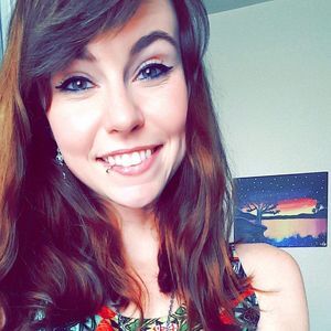 Meet your Posher, Leslie