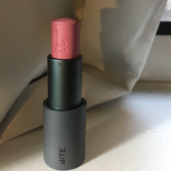 Bite Beauty Multistick in Macaroon