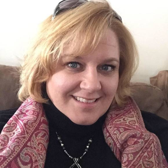 Meet your Posher, Kimberly - Picture 1 of 1