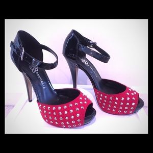 Rock and Republic high heel