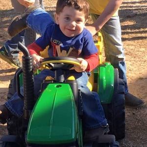 Meet your Posher, Leah