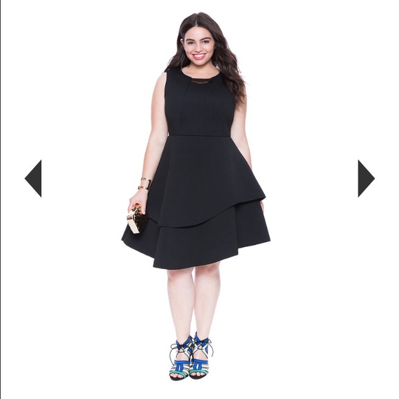 Eloquii Studio Bonded Pique dress - Picture 3 of 3