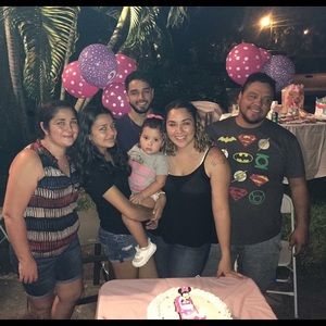 Meet your Posher, Samira