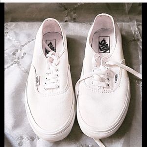 White vans. woman's 8/men's 6.5