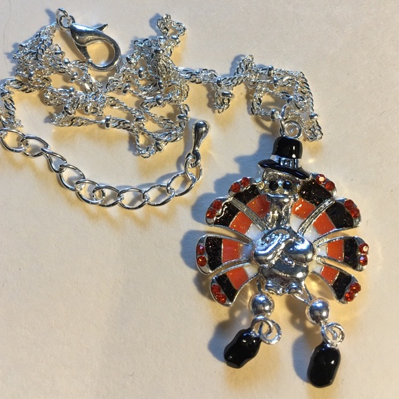 Turkey Necklace orange / black / silver tone 16" - Picture 3 of 4