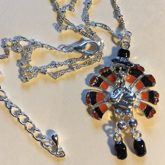 Turkey Necklace orange / black / silver tone 16" - Picture 4 of 4