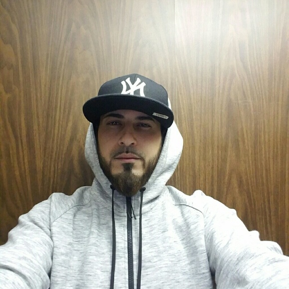 Meet your Posher, Luis