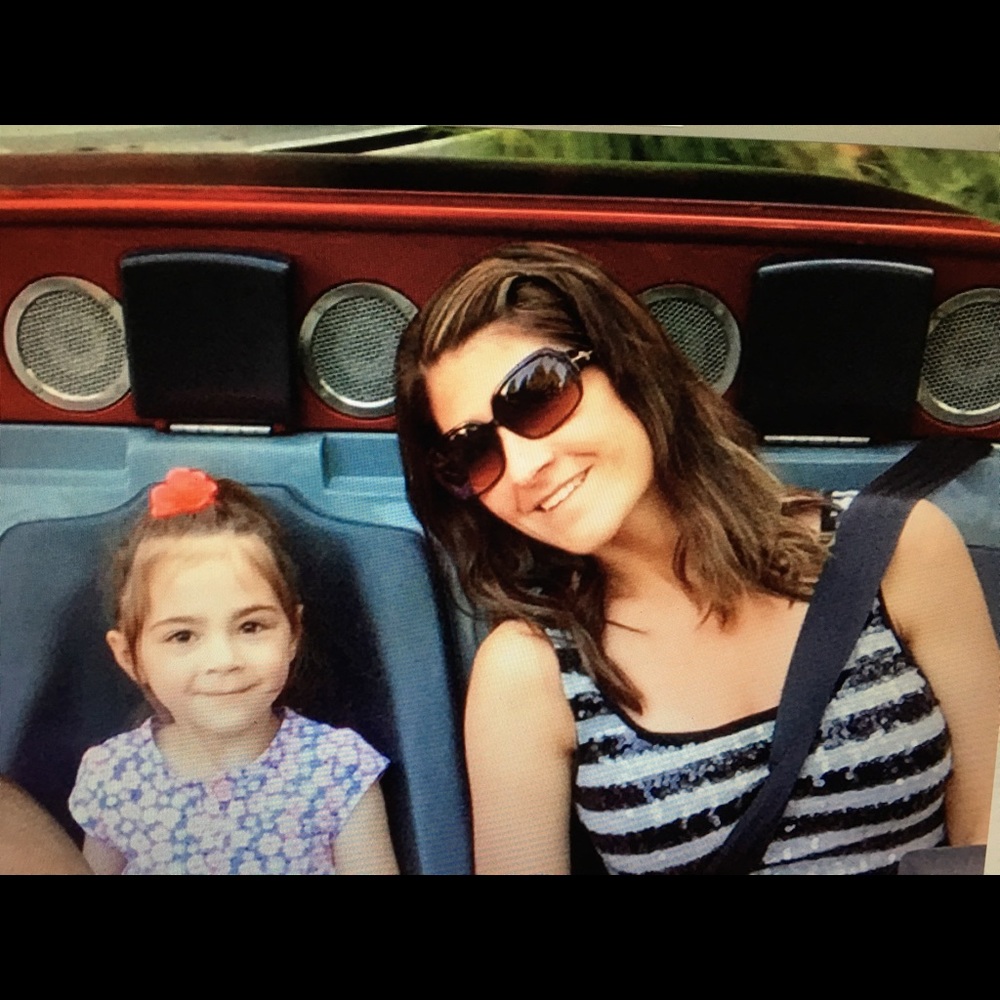 Meet your Posher, Dana