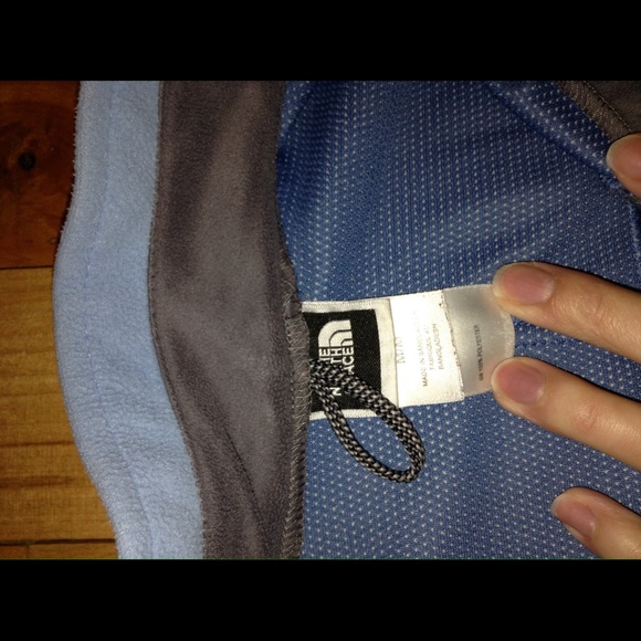 North face jacket - Picture 2 of 3